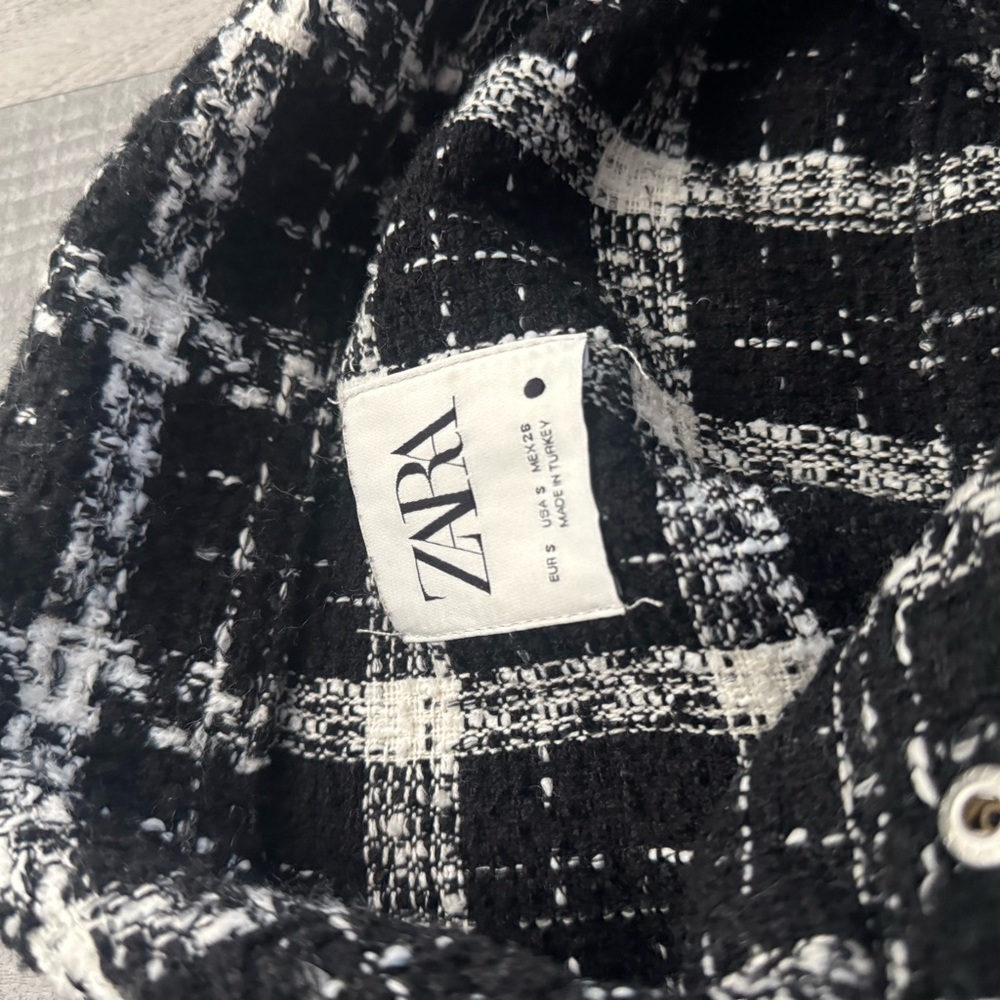 Zara Black and White tweed cardigan jacket very good condition - Picture 4 of 4